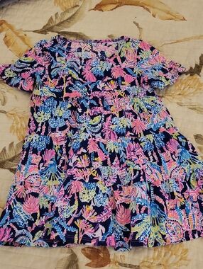 Lilly Pulitzer Navy Pink Blue Tropical Print Girls Casual Dress